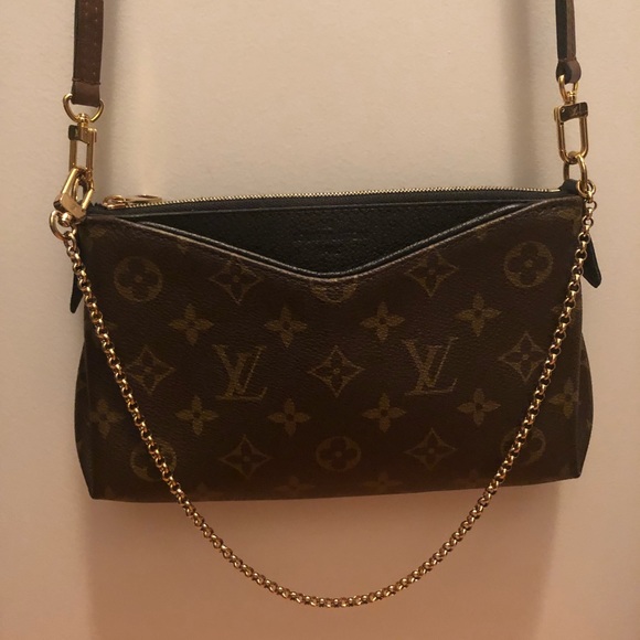 LOUIS VUITTON PALLAS CLUTCH - Picture 2 of 8